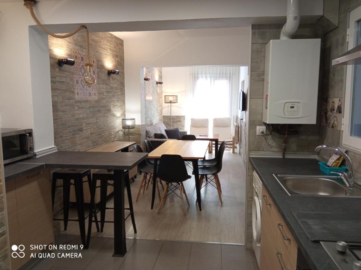 Apartamentos La Casona De Ezcaray Con Terrazas Y Patios Individuales Esterno foto
