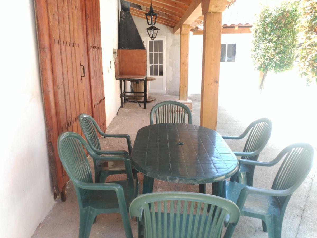 Apartamentos La Casona De Ezcaray Con Terrazas Y Patios Individuales Esterno foto