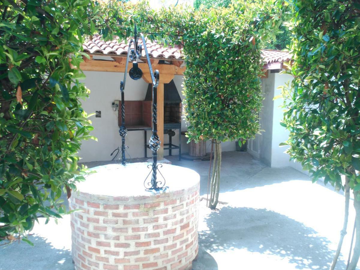 Apartamentos La Casona De Ezcaray Con Terrazas Y Patios Individuales Esterno foto